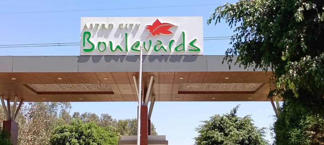 Astro Boulevards — Plots